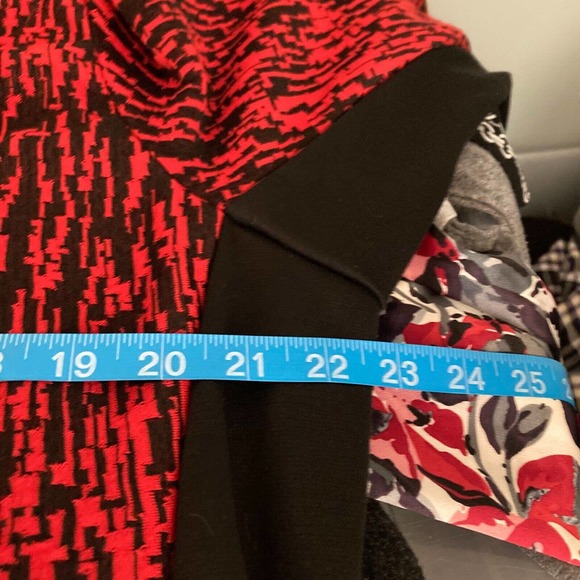 NWT Avenue Dress Womens Sz 18 20 Red Black Print Long Sleeve Sheath Midi Stretch - Picture 5 of 9